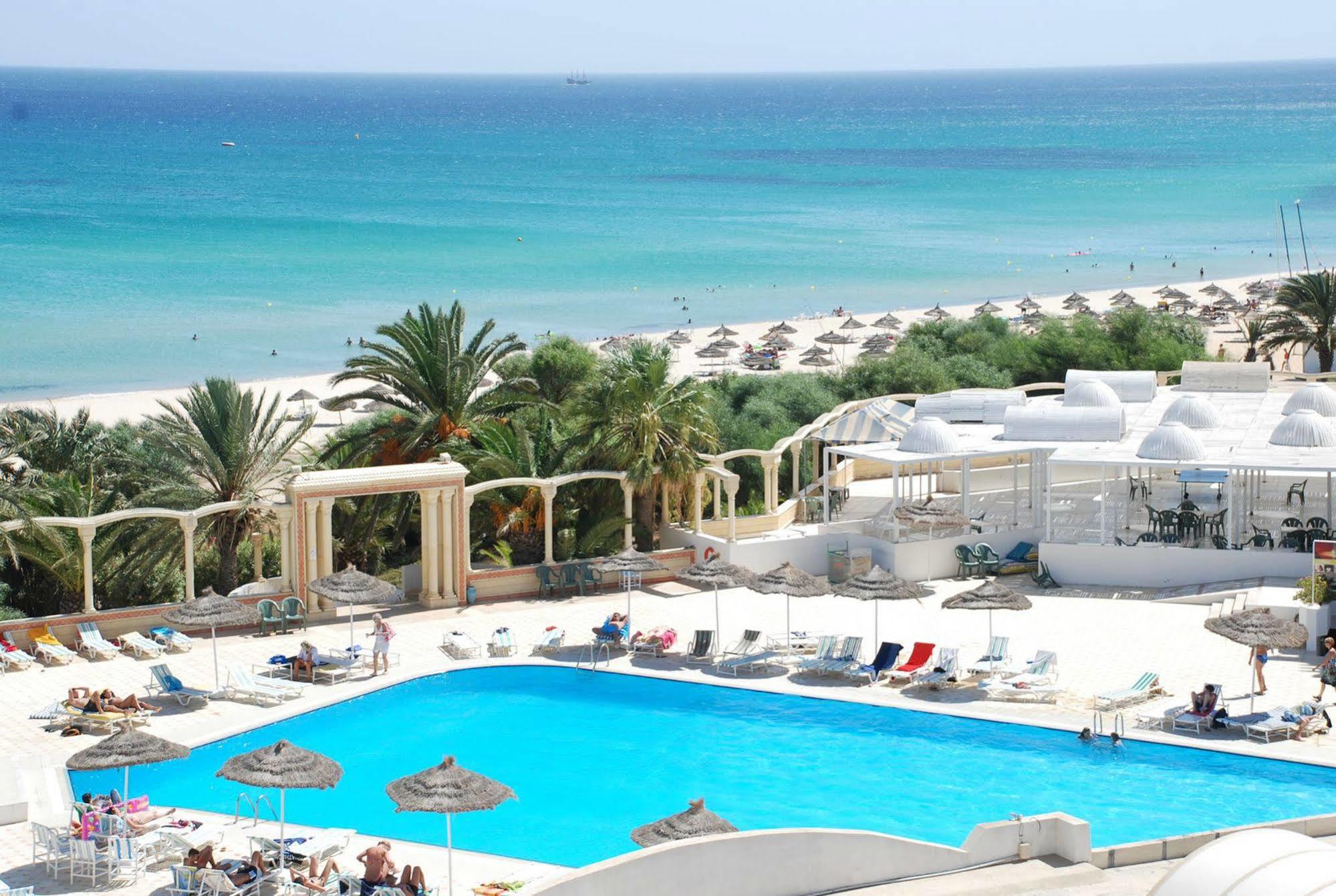 Hotel Les Colombes Hammamet Exterior photo