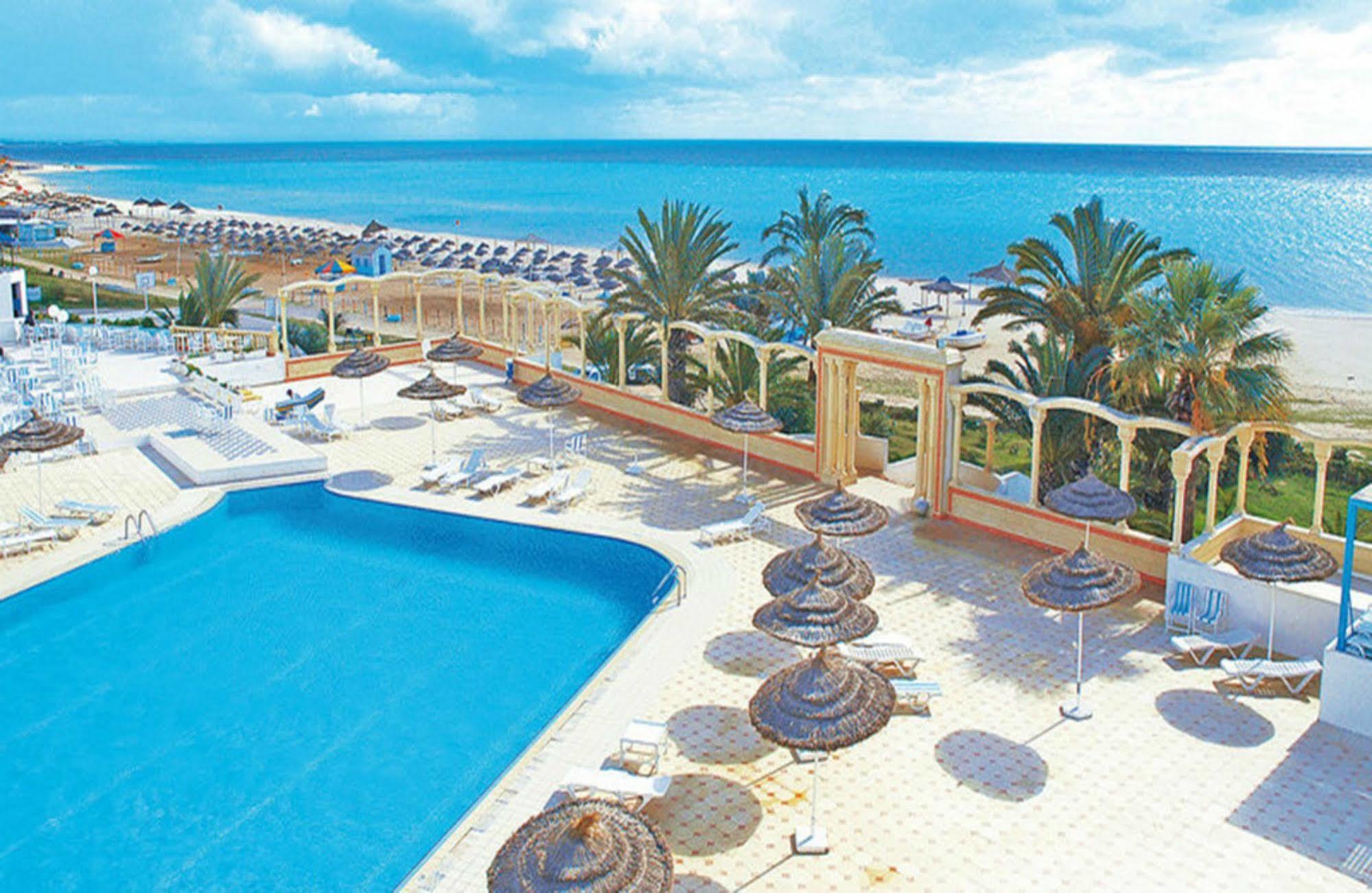 Hotel Les Colombes Hammamet Exterior photo