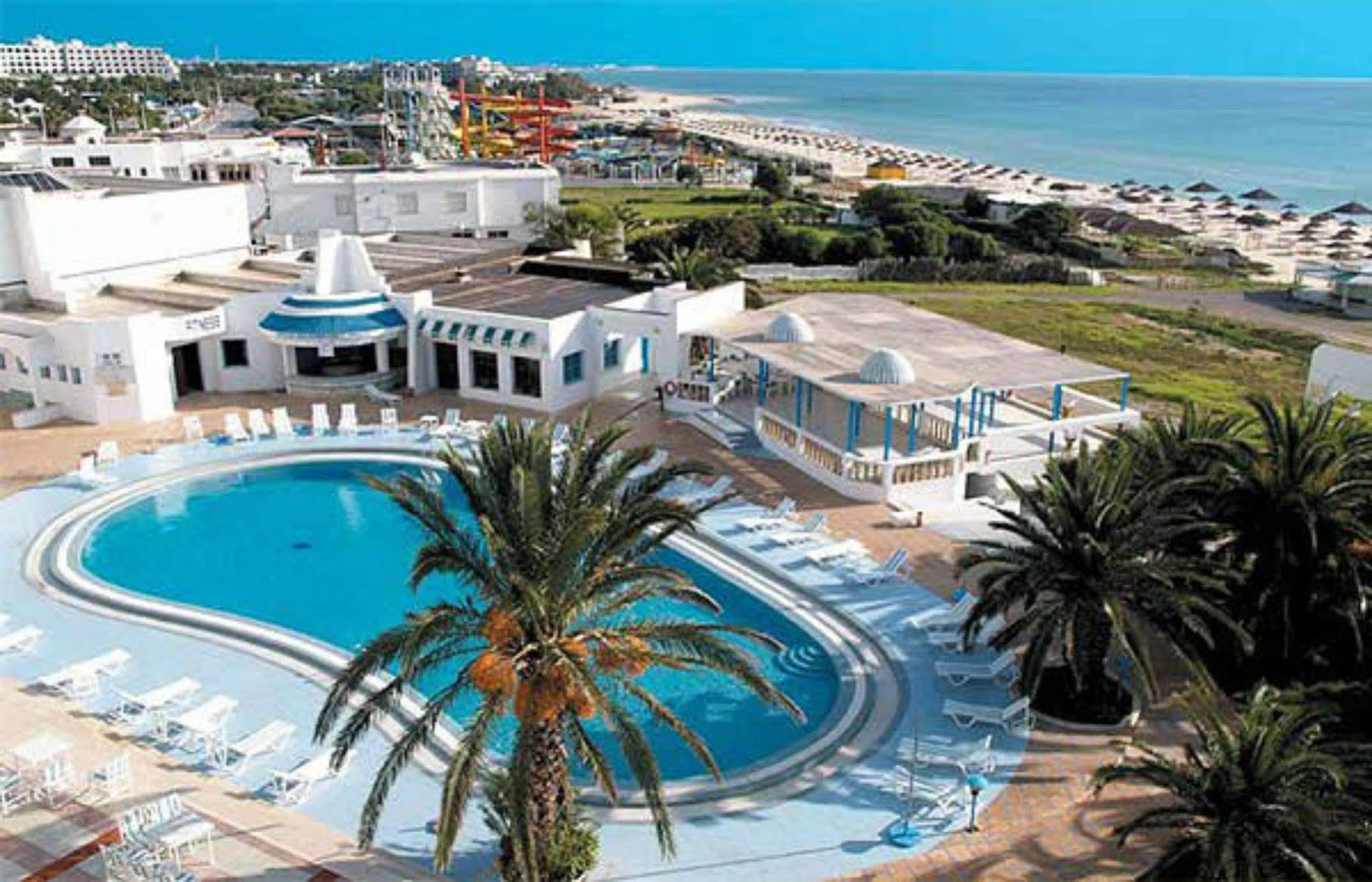 Hotel Les Colombes Hammamet Exterior photo